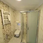 Efe * 伊斯坦布尔