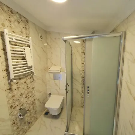 Efe * イスタンブール