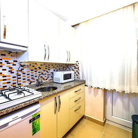 Efe * イスタンブール