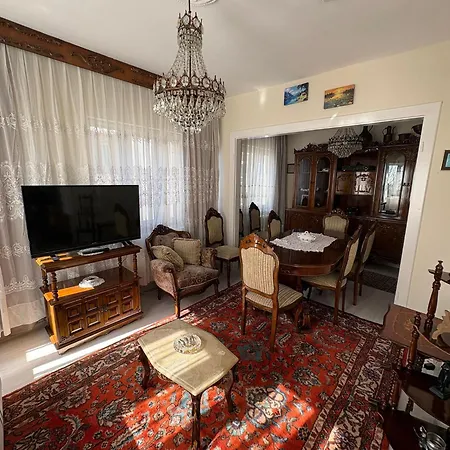 Efe イスタンブール