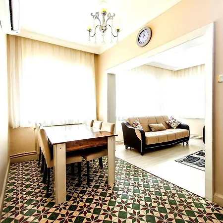 Apartment Efe Istanbul