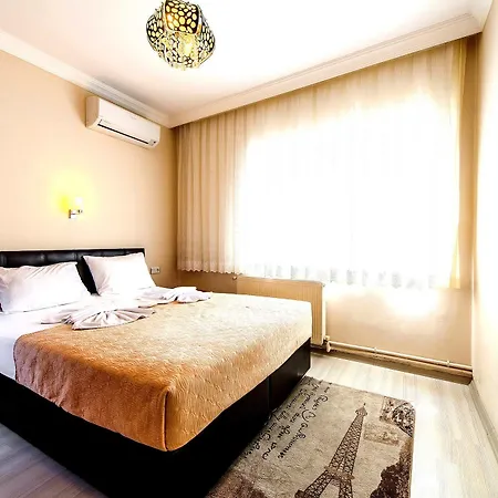 Efe Apartment