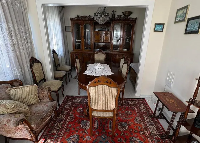 Efe * イスタンブール